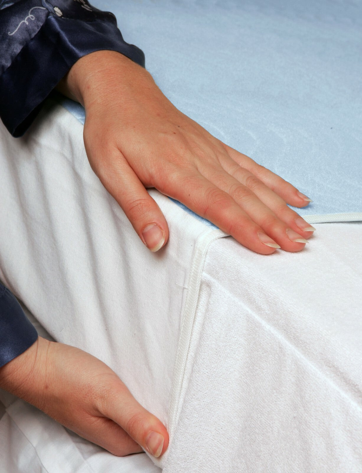 Comfortcare Eco Blue, Washable, Incontinence Pad/Waterproof Mattress Protector