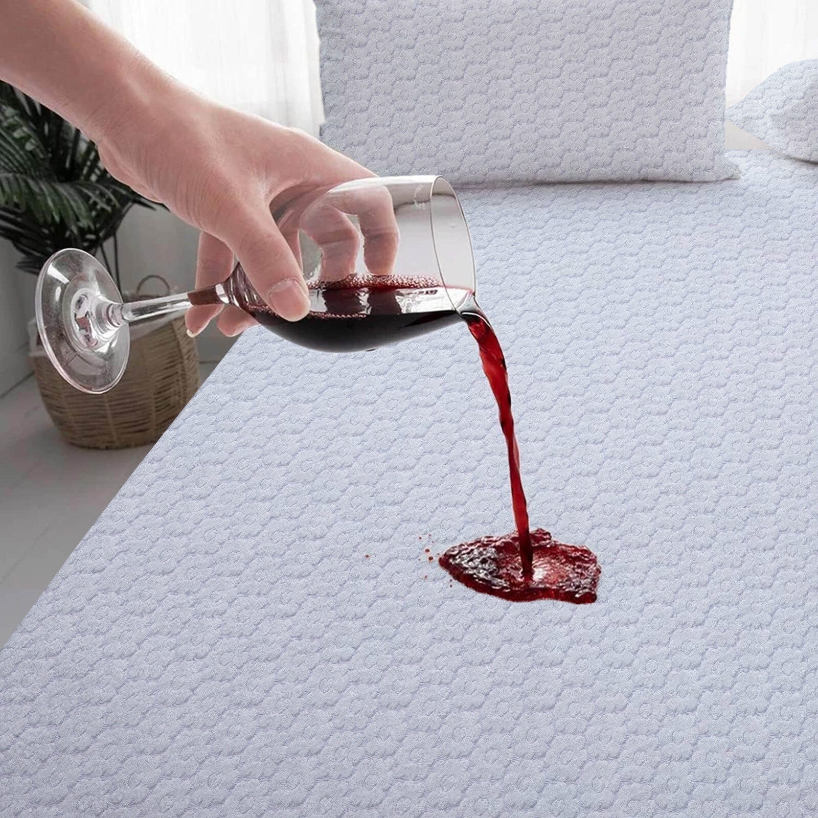 Waterproof Non Noisy Mattress Protector Fitted Sheet Single Double King Size Bed